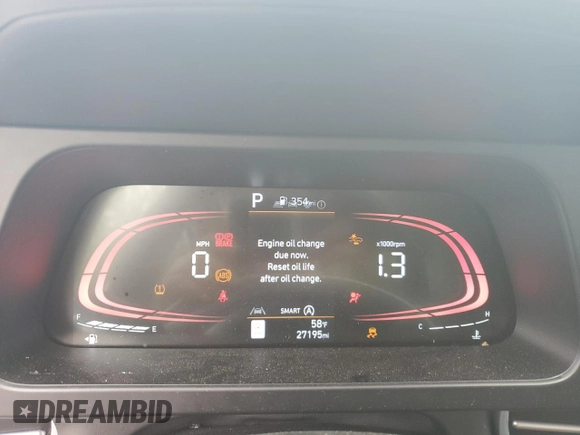 2024 Hyundai Elantra SE with VIN KMHLL4DG5RU810549, listed as a Copart auction lot 58178425 with 27,195 mi miles and Salvage title. Bid and sale history available at DreamBid. Image 9.