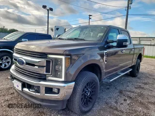 2017 Ford F-250 Lariat с VIN 1FT7W2B64HEB34275, выставлен на аукционе Copart как лот 62846775 с пробегом 153 463 миль миль и Чистый • Clean title. История ставок и продаж доступна на DreamBid. Изображение 2.