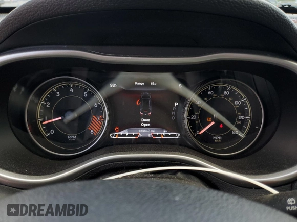 2014 Jeep Cherokee Trailhawk with VIN 1C4PJMBS5EW111360, listed as a Copart auction lot 65607975 with 139,642 mi miles and Clean title. Bid and sale history available at DreamBid. Image 9.