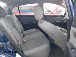 2010 Nissan Sentra S с VIN 3N1AB6APXAL630726, выставлен на аукционе IAAI как лот 42796509 с пробегом 247 101 миль миль и . История ставок и продаж доступна на DreamBid. Изображение 8.