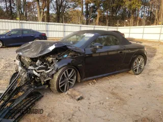 2016 Audi TT 2.0T with VIN TRUT5CFV2G1027567, listed as a Copart auction lot 88044745 with 35,339 mi miles and Salvage Title. Bid and sale history available at carsss.com. Image 1.