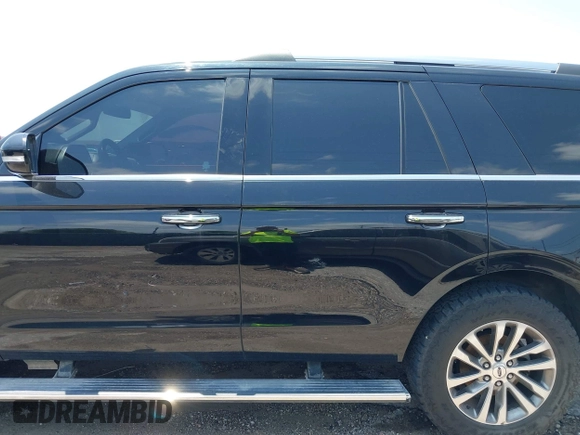 2018 Ford Expedition Limited z VIN 1FMJU1KT3JEA11421, wystawiony jako IAAI lot #42341708 z przebiegiem 116 362 mil mil oraz . Historia ofert i sprzedaży dostępna na DreamBid. Obrazek 15.