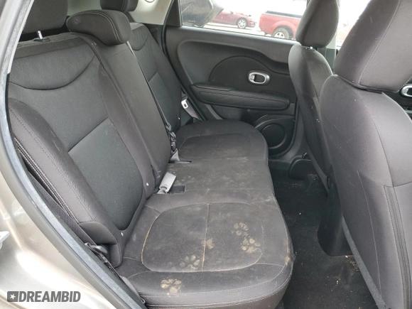 2015 Kia Soul with VIN KNDJN2A22F7235307, listed as a Copart auction lot 64617672 with 125,371 mi miles and Clean Title. Bid and sale history available at carsss.com. Image 6.