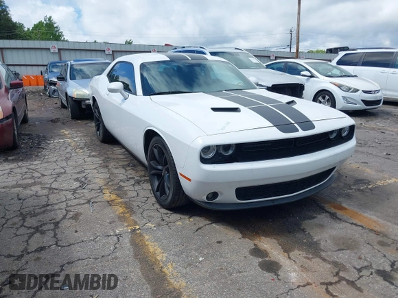 2017 Dodge Challenger SXT z VIN 2C3CDZAG7HH633821, wystawiony jako IAAI lot #42242378 z przebiegiem 97 492 mil mil oraz . Historia ofert i sprzedaży dostępna na DreamBid. Obrazek 1.