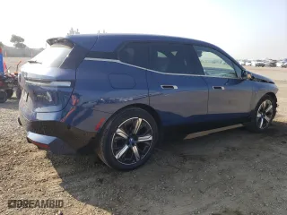 2022 BMW iX xDrive50 with VIN WB523CF08NCK55313, listed as a Copart auction lot 47617474 with 22,610 mi miles. Bid and sale history available at carsss.com. Image 3.