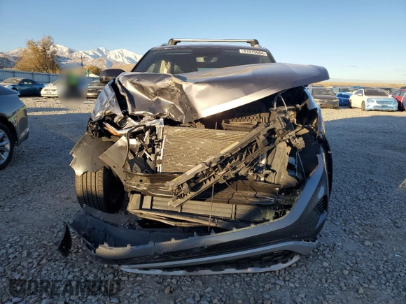 2022 Volkswagen Atlas SE with VIN 1V2KC2CA4NC228197, listed as a Copart auction lot 81079604 with 18,780 mi miles and Salvage title. Bid and sale history available at DreamBid. Image 5.