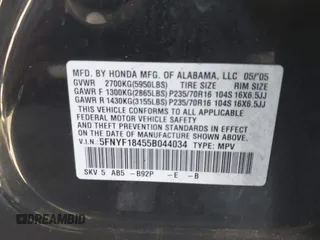 2005 Honda Pilot EX with VIN 5FNYF18455B044034, listed as a IAAI auction lot 42078473 with 265,726 mi miles. Bid and sale history available at carsss.com. Image 9.
