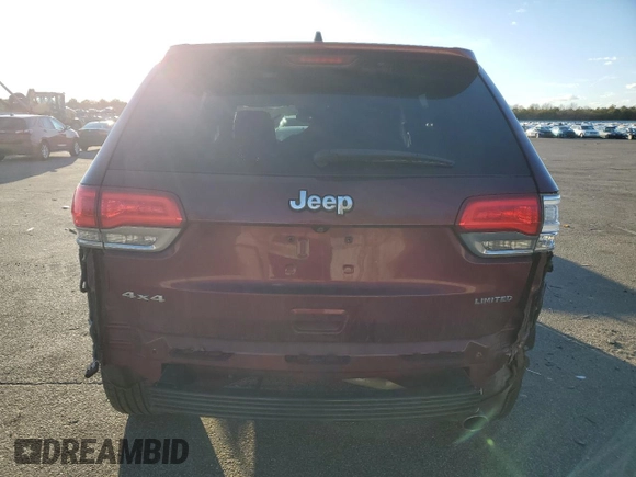 2018 Jeep Grand Cherokee Sterling Edition with VIN 1C4RJFBG5JC280497, listed as a Copart auction lot 45640235 with 104,233 mi miles and Salvage Title. Bid and sale history available at carsss.com. Image 6.