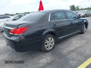 2011 Toyota Avalon with VIN 4T1BK3DB5BU375728, listed as a IAAI auction lot 40253779 with 167,194 mi miles and . Bid and sale history available at DreamBid. Image 4.