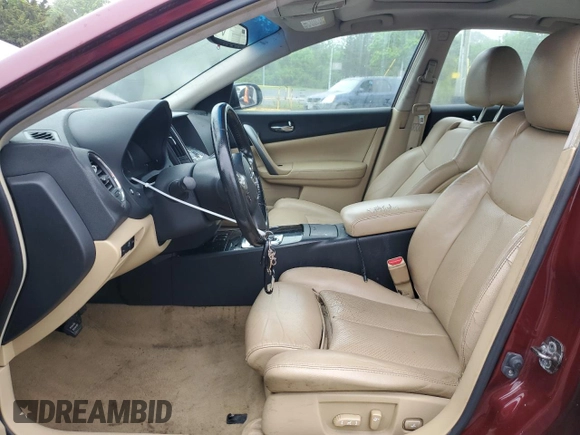 2010 Nissan Maxima SV z VIN 1N4AA5AP7AC836369, wystawiony jako Copart lot #57100855 z przebiegiem Nie podano mil oraz Czysty tytuł • Clean title. Historia ofert i sprzedaży dostępna na DreamBid. Obrazek 7.