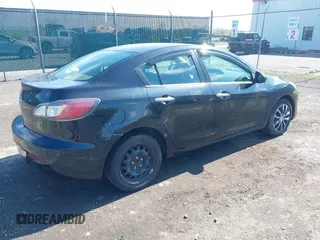 2013 Mazda 3 i SV with VIN JM1BL1TGXD1775078, listed as a IAAI auction lot 42212618 with 150,205 mi miles and . Bid and sale history available at DreamBid. Image 4.