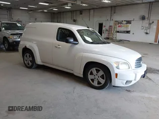 2010 Chevrolet HHR LS z VIN 3GCAAADB8AS567277, wystawiony jako IAAI lot #42740164 z przebiegiem 31 707 mil mil oraz . Historia ofert i sprzedaży dostępna na DreamBid. Obrazek 1.