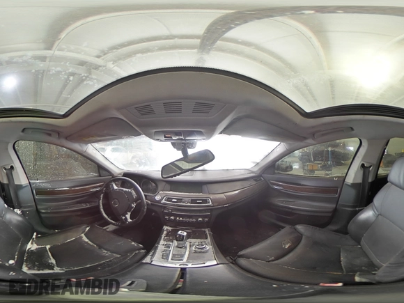 2011 BMW 7 Series 750Li xDrive с VIN WBAKC8C54BC432921, выставлен на аукционе Copart как лот 45334265 с пробегом 138 272 миль миль и Списание • Salvage title. История ставок и продаж доступна на DreamBid. Изображение 13.