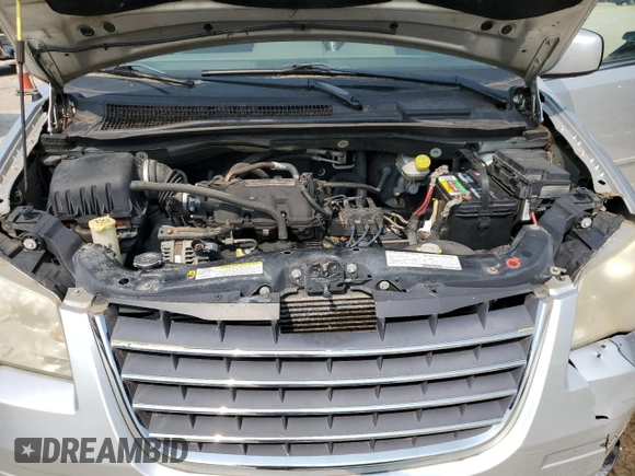 2008 Chrysler Town & Country Touring with VIN 2A8HR54P88R722629, listed as a Copart auction lot 70931084 with 120,702 mi miles and Clean Title. Bid and sale history available at carsss.com. Image 11.