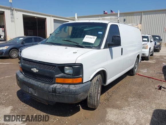 2008 Chevrolet Express Cargo with VIN 1GCFG15X881164040, listed as a IAAI auction lot 42126675 with 470,471 mi miles and . Bid and sale history available at DreamBid. Image 2.