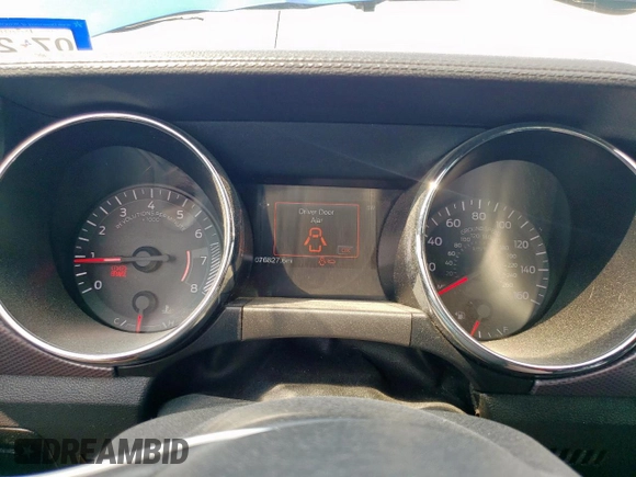 2017 Ford Mustang EcoBoost z VIN 1FA6P8TH6H5306193, wystawiony jako Copart lot #57305845 z przebiegiem 76 827 mil mil oraz Szkoda całkowita • Salvage title. Historia ofert i sprzedaży dostępna na DreamBid. Obrazek 9.