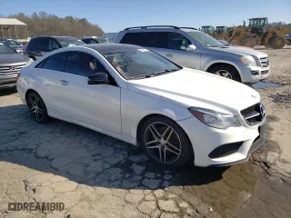2017 Mercedes-Benz E-Class E 400 with VIN WDDKJ6HB8HF361697, listed as a Copart auction lot 43335175 with 105,160 mi miles and Salvage Title. Bid and sale history available at carsss.com. Image 4.