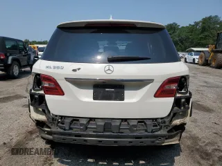 2015 Mercedes-Benz M 350 with VIN 4JGDA5JB7FA592524, listed as a Copart auction lot 58702095 with 109,977 mi miles and Salvage title. Bid and sale history available at DreamBid. Image 6.