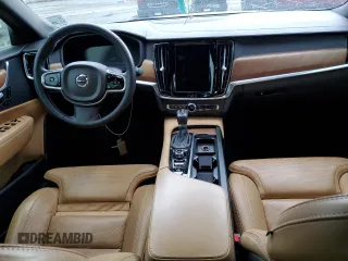 2017 Volvo S90 Inscription with VIN YV1A22ML0H1015015, listed as a Copart auction lot 49673973 with 70,257 mi miles. Bid and sale history available at carsss.com. Image 8.