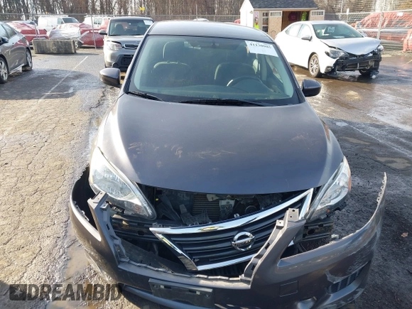 2014 Nissan Sentra SR z VIN 3N1AB7AP3EY319122, wystawiony jako IAAI lot #41130985 z przebiegiem 89 014 mil mil oraz . Historia ofert i sprzedaży dostępna na DreamBid. Obrazek 6.