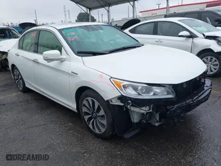 2017 Honda Accord Hybrid with VIN JHMCR6F35HC004514, listed as a IAAI auction lot 41528611 with 312,079 mi miles. Bid and sale history available at carsss.com. Image 1.