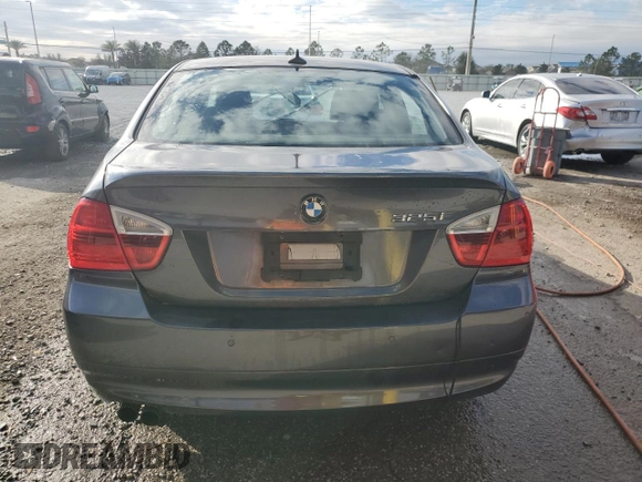 2006 BMW 3 Series 325i z VIN WBAVB13556KX43728, wystawiony jako Copart lot #85220364 z przebiegiem Nie podano mil oraz Nie do naprawy • Non repairable. Historia ofert i sprzedaży dostępna na DreamBid. Obrazek 6.