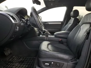 2012 Audi Q7 3.0T S line with VIN WA1DGAFE3CD010566, listed as a Copart auction lot 42856445 with 118,687 mi miles and Clean Title. Bid and sale history available at carsss.com. Image 7.