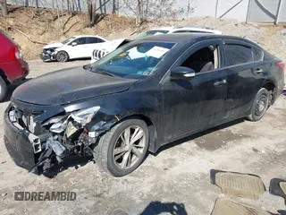 2013 Nissan Altima SV with VIN 1N4AL3AP6DN455538, listed as a IAAI auction lot 41793696 with 129,456 mi miles and . Bid and sale history available at carsss.com. Image 2.