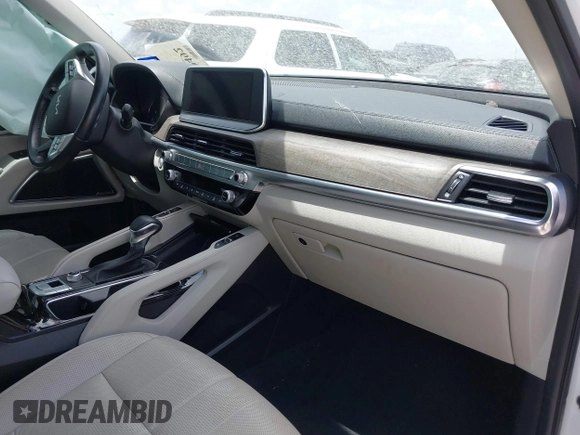 2022 Kia Telluride SX with VIN 5XYP54HC7NG219318, listed as a IAAI auction lot 42449492 with 25,574 mi miles and . Bid and sale history available at DreamBid. Image 5.