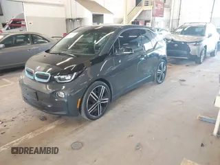 2015 BMW i3 z VIN WBY1Z2C5XFV556131, wystawiony jako IAAI lot #42050070 z przebiegiem 60 889 mil mil oraz . Historia ofert i sprzedaży dostępna na DreamBid. Obrazek 2.