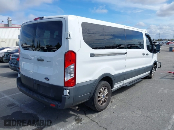 2021 Ford Transit Passenger XL с VIN 1FBAX2Y88MKA15155, выставлен на аукционе IAAI как лот 41730982 с пробегом 70 357 миль миль и . История ставок и продаж доступна на DreamBid. Изображение 4.