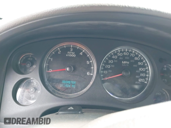 2007 GMC Sierra 1500 SLE1 z VIN 2GTEC13J971571282, wystawiony jako IAAI lot #41980128 z przebiegiem 221 024 mil mil oraz . Historia ofert i sprzedaży dostępna na DreamBid. Obrazek 7.