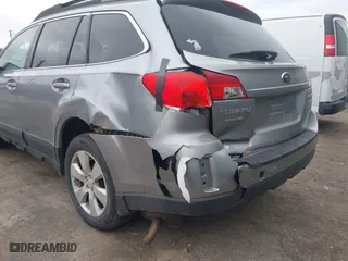 2011 Subaru Outback 2.5i Prem AWP/HK Aud with VIN 4S4BRBFC0B3437537, listed as a IAAI auction lot 41654459 with 179,297 mi miles. Bid and sale history available at carsss.com. Image 6.