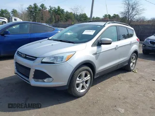 2016 Ford Escape SE z VIN 1FMCU9GXXGUB78201, wystawiony jako IAAI lot #42048676 z przebiegiem 139 144 mil mil oraz . Historia ofert i sprzedaży dostępna na DreamBid. Obrazek 2.