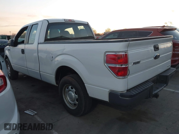 2013 Ford F-150 XL with VIN 1FTFX1CF0DKF21158, listed as a IAAI auction lot 41830271 with 311,990 mi miles and . Bid and sale history available at DreamBid. Image 3.