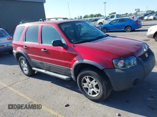 2006 Ford Escape XLT with VIN 1FMYU03156KB19294, listed as a IAAI auction lot 42553287 with 128,755 mi miles and . Bid and sale history available at DreamBid. Image 1.