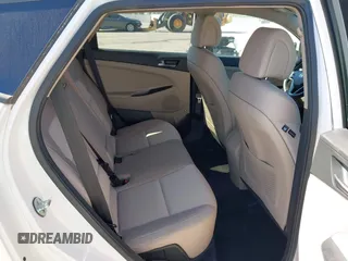 2017 Hyundai Tucson SE with VIN KM8J23A45HU343355, listed as a IAAI auction lot 41864766 with 115,931 mi miles and . Bid and sale history available at DreamBid. Image 8.