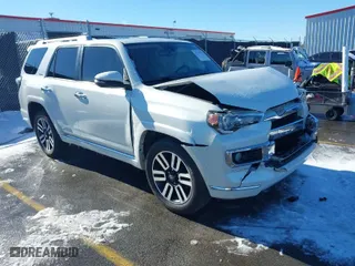 2017 Toyota 4Runner SR5 with VIN JTEZU5JR8H5159462, listed as a IAAI auction lot 41369790 with 124,490 mi miles. Bid and sale history available at carsss.com. Image 1.