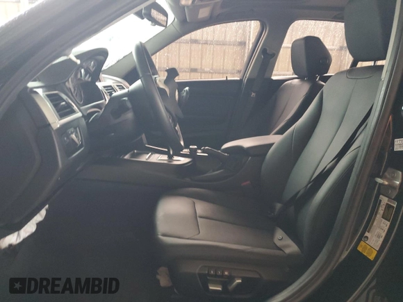 2018 BMW 3 Series 320i with VIN WBA8E1G52JNU93516, listed as a Copart auction lot 59403075 with 86,269 mi miles and Non repairable. Bid and sale history available at DreamBid. Image 7.