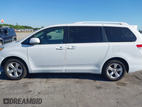 2012 Toyota Sienna with VIN 5TDKA3DC5CS011220, listed as a IAAI auction lot 41770493 with 199,266 mi miles and . Bid and sale history available at DreamBid. Image 6.