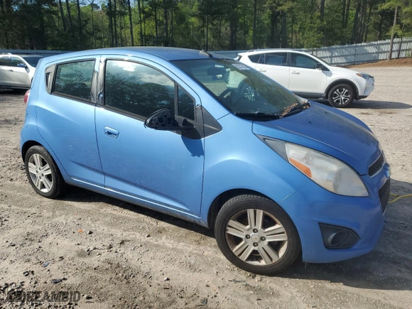 2014 Chevrolet Spark LT with VIN KL8CD6S93EC569679, listed as a Copart auction lot 52212815 with 256,503 mi miles and Clean Title. Bid and sale history available at carsss.com. Image 4.