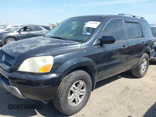 2005 Honda Pilot EX with VIN 5FNYF18475B002951, listed as a IAAI auction lot 42049908 with Not Provided miles. Bid and sale history available at carsss.com. Image 17.