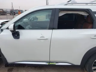 2024 Nissan Pathfinder Platinum with VIN 5N1DR3DG7RC302926, listed as a IAAI auction lot 41706681 with 4,146 mi miles. Bid and sale history available at carsss.com. Image 14.