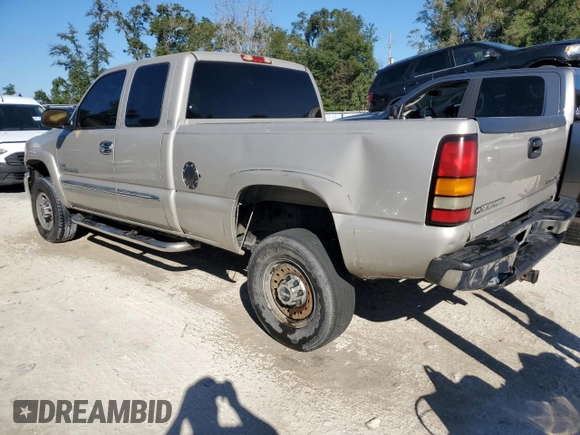 2007 GMC Sierra 1500 with VIN 1GTHC29D77E165147, listed as a Copart auction lot 80799064 with 233,678 mi miles and Salvage Title. Bid and sale history available at DreamBid. Image 2.