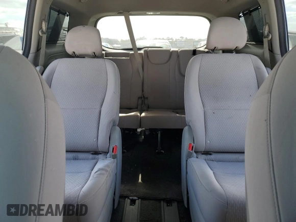 2016 Kia Sedona LX with VIN KNDMB5C14G6091911, listed as a Copart auction lot 49027495 with 133,357 mi miles and Salvage Title. Bid and sale history available at carsss.com. Image 10.