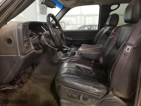 2003 Chevrolet Silverado 1500HD LT with VIN 1GCGK13U93F134049, listed as a Copart auction lot 77205124 with 260,001 mi miles and Salvage Title. Bid and sale history available at carsss.com. Image 7.