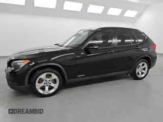 2014 BMW X1 sDrive28i with VIN WBAVM1C58EVW50919, listed as a Copart auction lot 49608985 with 219,971 mi miles and Clean Title. Bid and sale history available at carsss.com. Image 1.