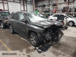 2017 Jeep Compass High Altitude with VIN 1C4NJDEB6HD192808, listed as a IAAI auction lot 41287965 with NaN miles. Bid and sale history available at carsss.com. Image 1.