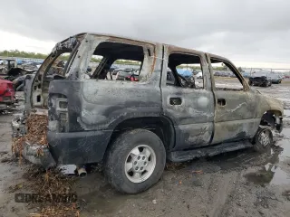 2003 Chevrolet Tahoe LS z VIN 1GNEC13T23J285248, wystawiony jako Copart lot #82634824 z przebiegiem Nie podano mil oraz Nie do naprawy • Non repairable. Historia ofert i sprzedaży dostępna na DreamBid. Obrazek 3.