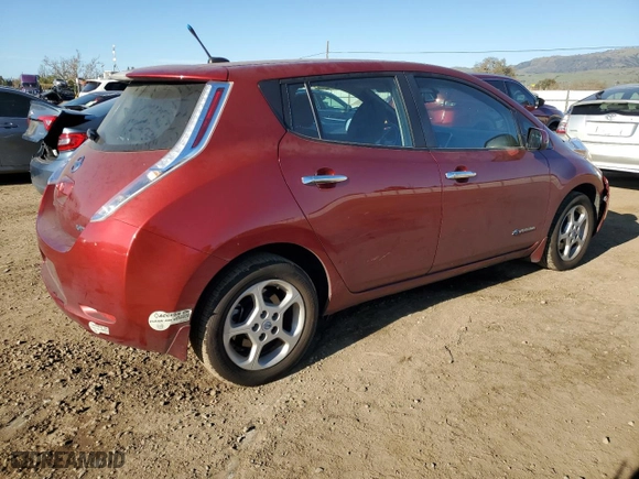 2013 Nissan LEAF SV with VIN 1N4AZ0CP5DC410046, listed as a Copart auction lot 46318875 with NaN miles and Clean Title. Bid and sale history available at carsss.com. Image 3.